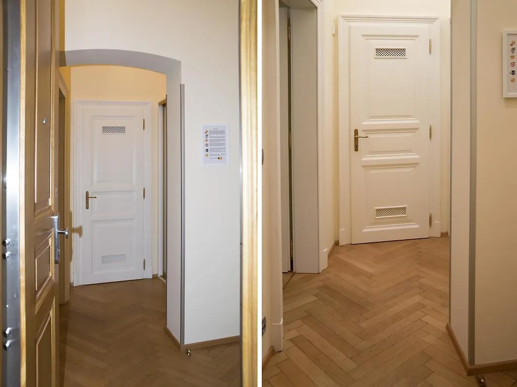 Modern Apartment Vsehrdova Praga